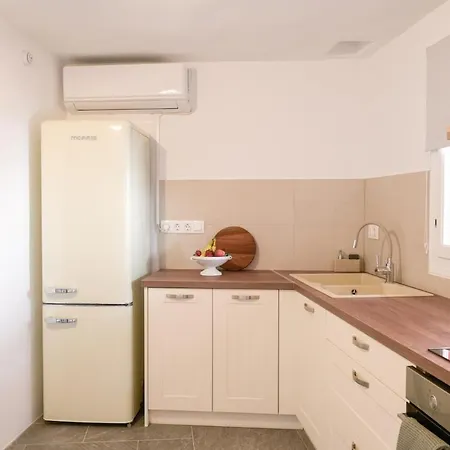 Prima Solis - Sunset & Sea View House In 펜션